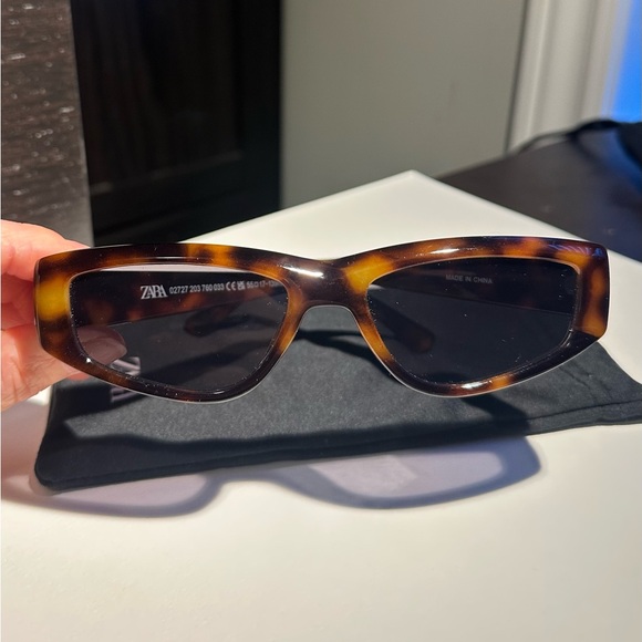 Zara Brown Sunglasses - Picture 3 of 7